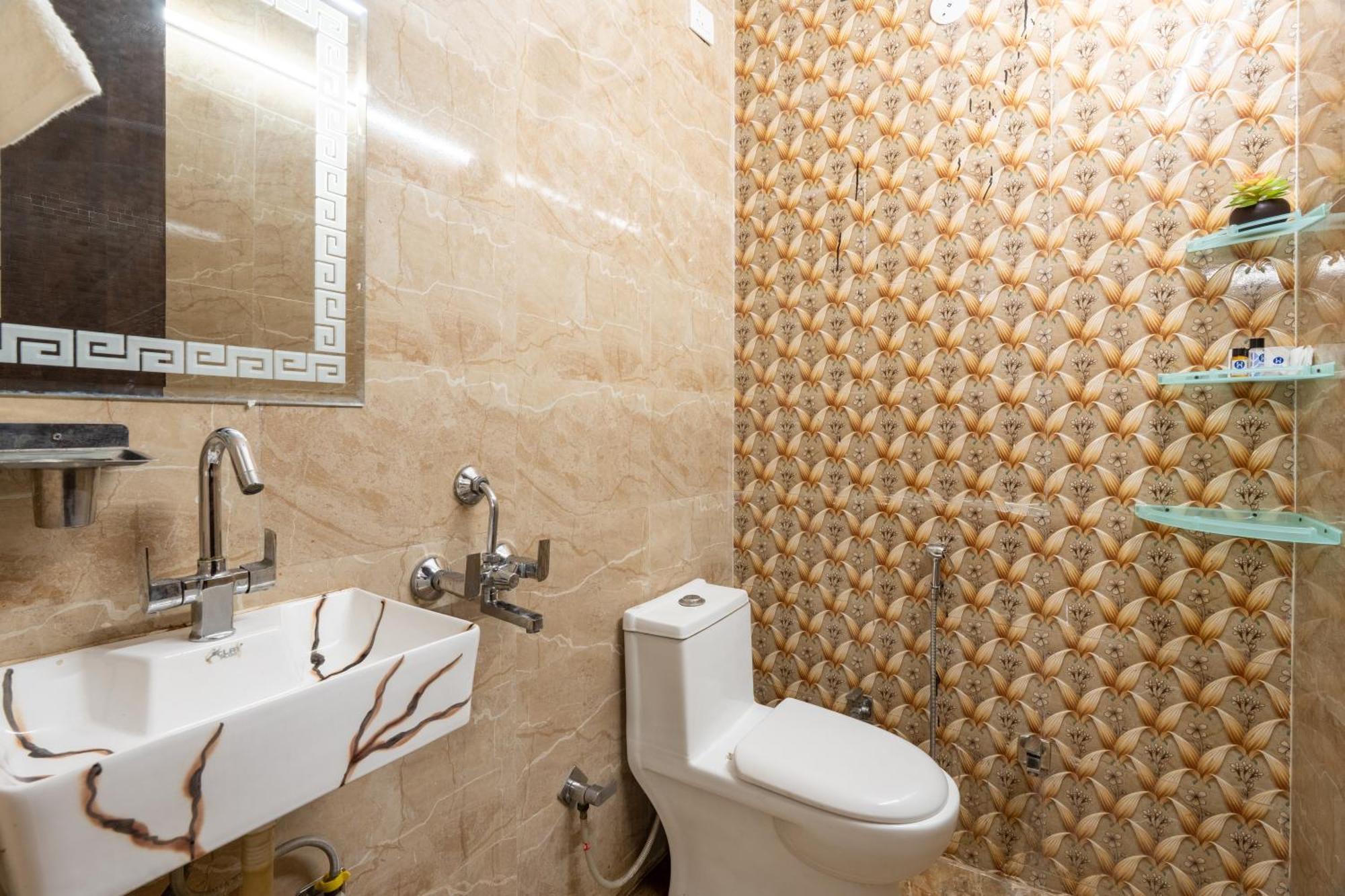 Homlee-Vintage 2Bhk-Ndls-Lift-Bharat Mandapam Apartment New Delhi Bagian luar foto