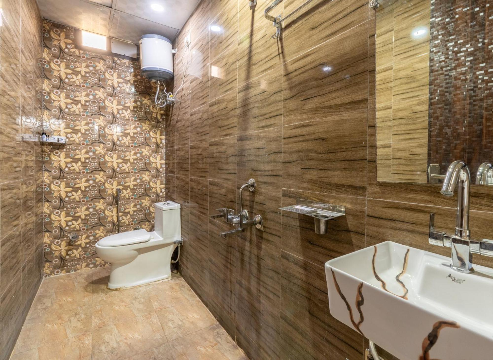 Homlee-Vintage 2Bhk-Ndls-Lift-Bharat Mandapam Apartment New Delhi Bagian luar foto
